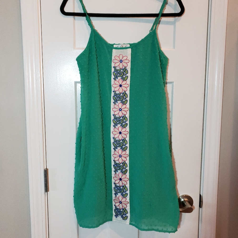 Green Sleeveless Spaghetti Strap Sundress